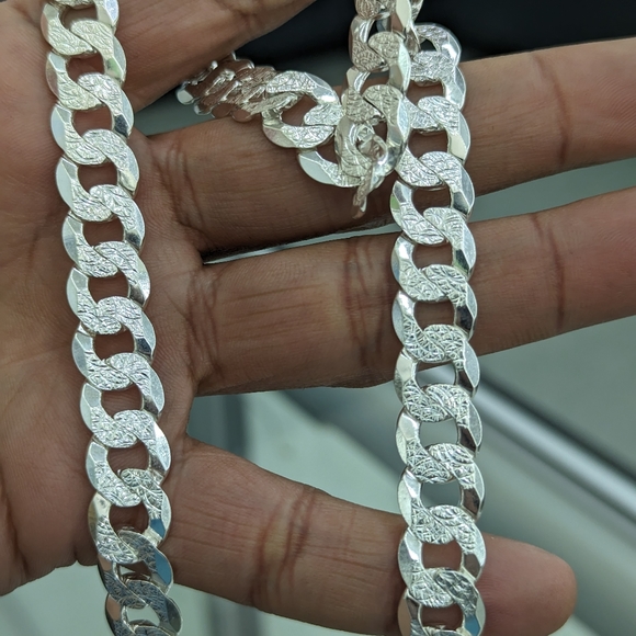 925 Sterling Silver Cuban diamond cut chain 11.7mm 22 inch